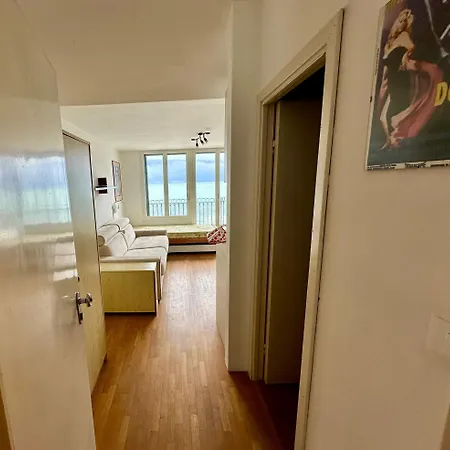Bellavista Sul Mare ألاسيو